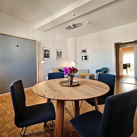Lägenhet Im Paulusviertel Mit Balkon Und Fahrraedern 58 Qm