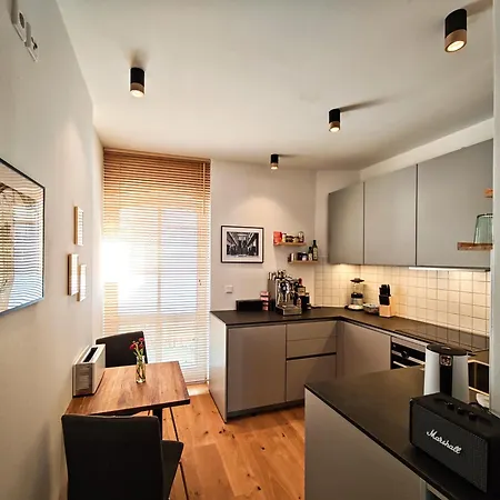 Im Paulusviertel Mit Balkon Und Fahrraedern 58 Qm * Halle (Saale)