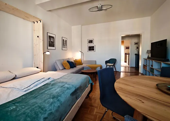 Im Paulusviertel Mit Balkon Und Fahrraedern 58 Qm Lejlighed Halle (Saale)