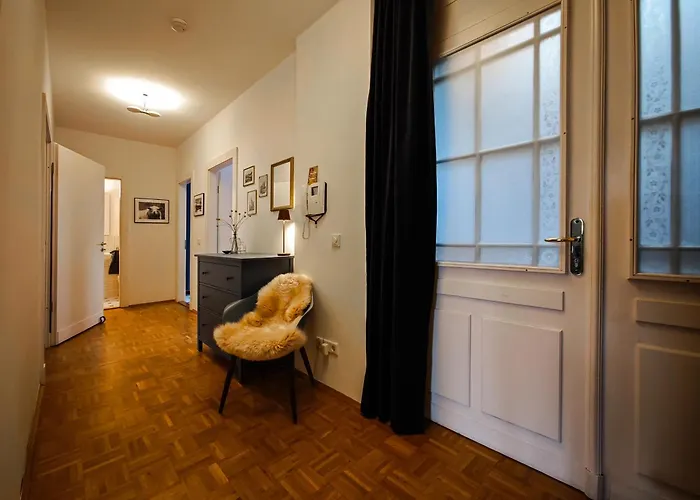 Lejlighed Im Paulusviertel Mit Balkon Und Fahrraedern 58 Qm *