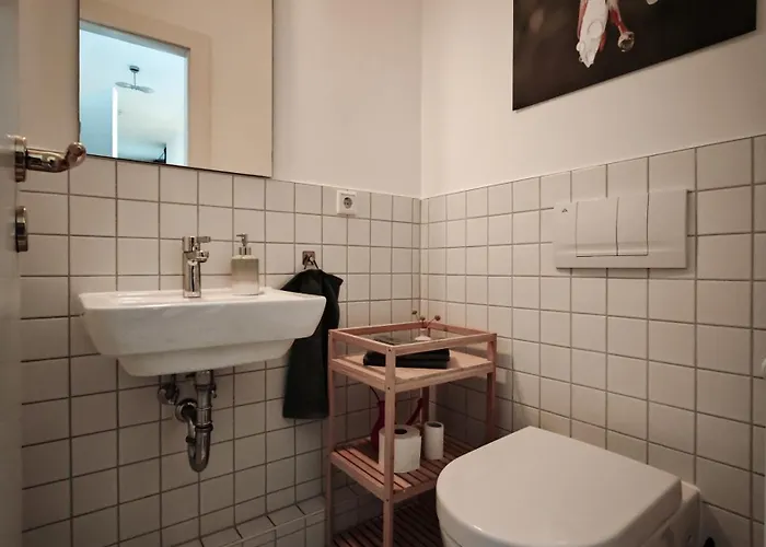 Im Paulusviertel Mit Balkon Und Fahrraedern 58 Qm Lejlighed Halle (Saale)