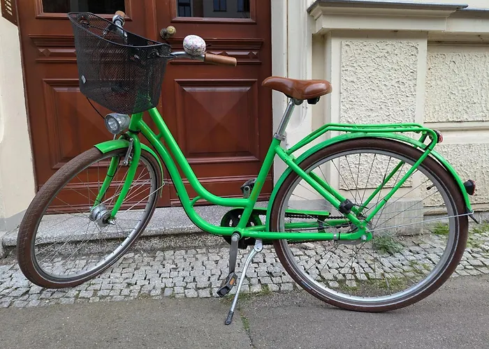 Im Paulusviertel Mit Balkon Und Fahrraedern 58 Qm * Halle (Saale)